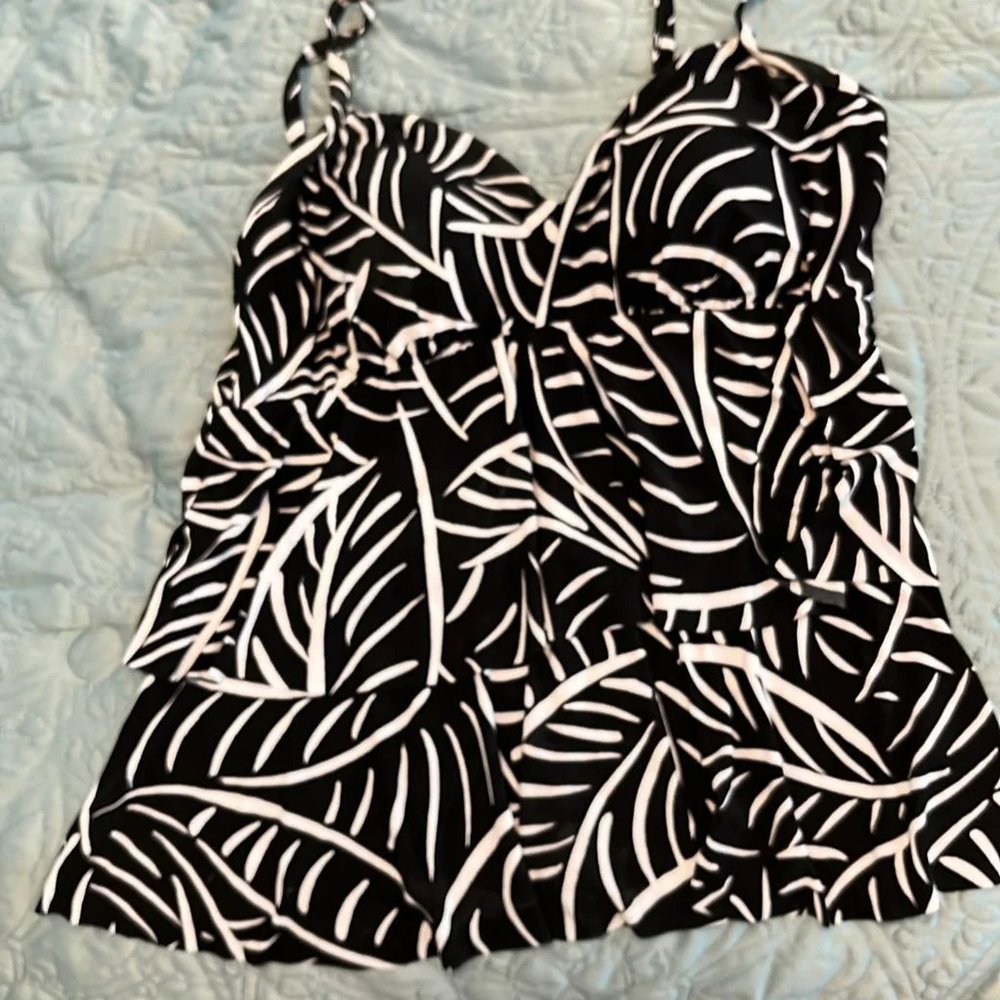 Women’s Tankini Swimsuit - Size 16 (Top Only)